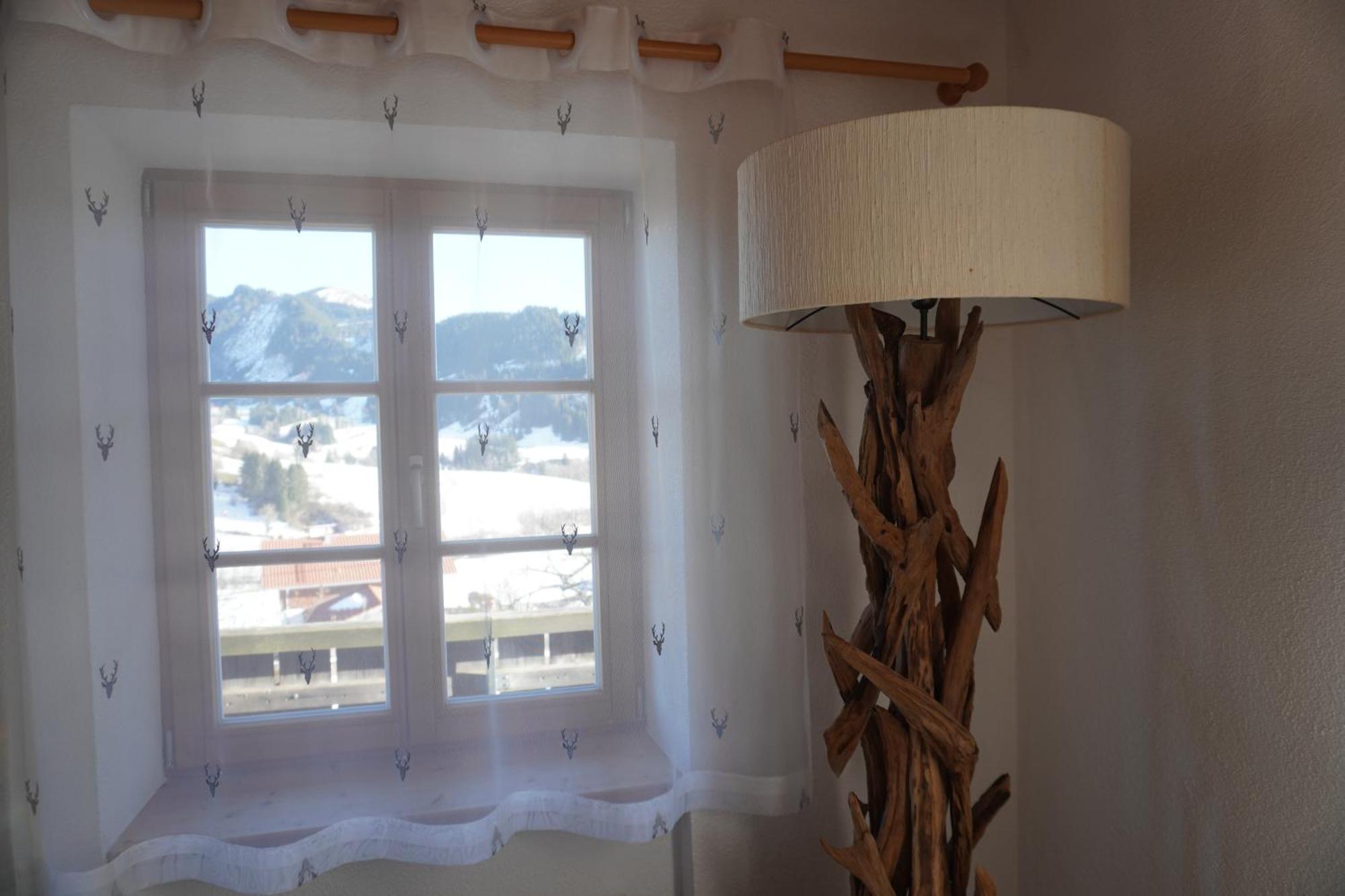 Bergzeit Auf 1000 M Hoehe Mit Balkon, Parkplatz, Wlan, Kueche * Wertach
