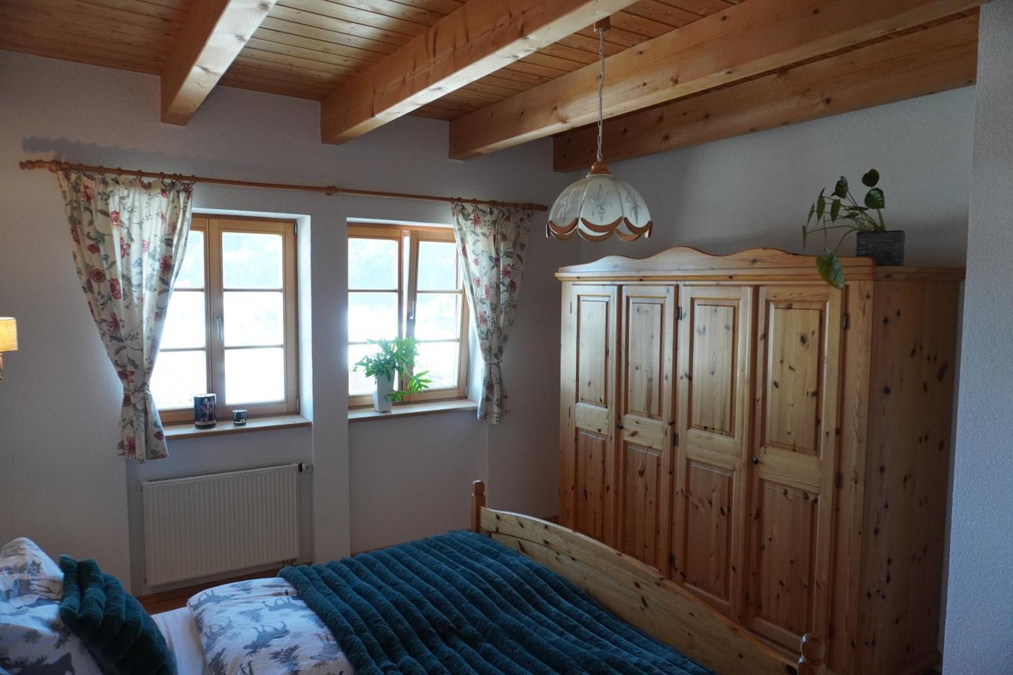 Bergzeit Auf 1000 M Hoehe Mit Balkon, Parkplatz, Wlan, Kueche Apartment *